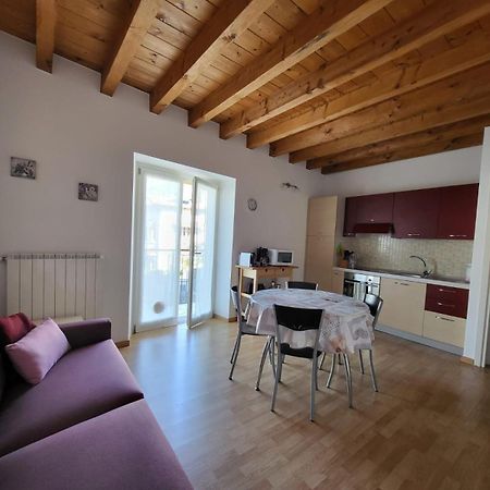Lilla Apartment Residenza Silvana 베르바니아 외부 사진
